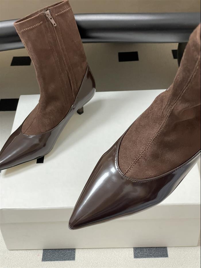 20251128172614203 370